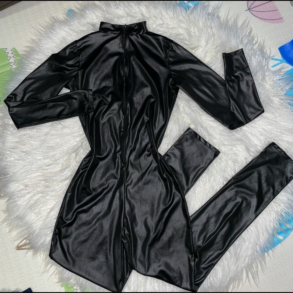 Sexy black jumpsuit